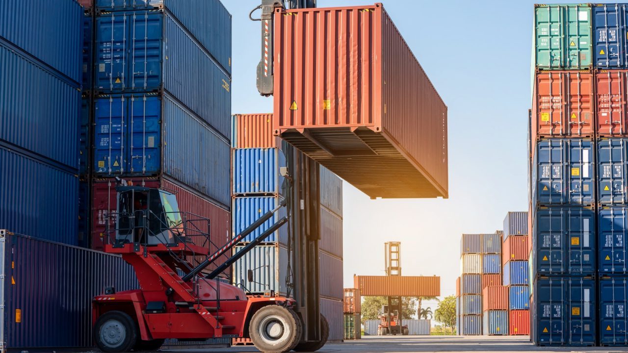 Door to Door Pakistan Cargo Services in Dubai and Sharjah