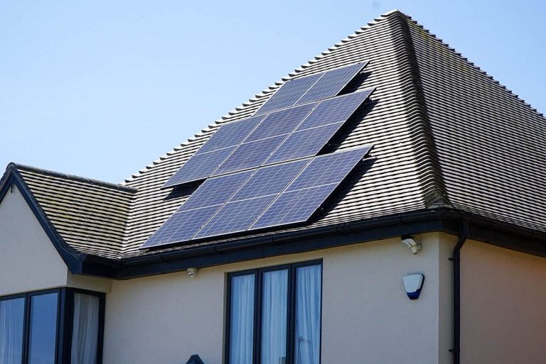 Barri Davies Electrical Ltd Cover Image
