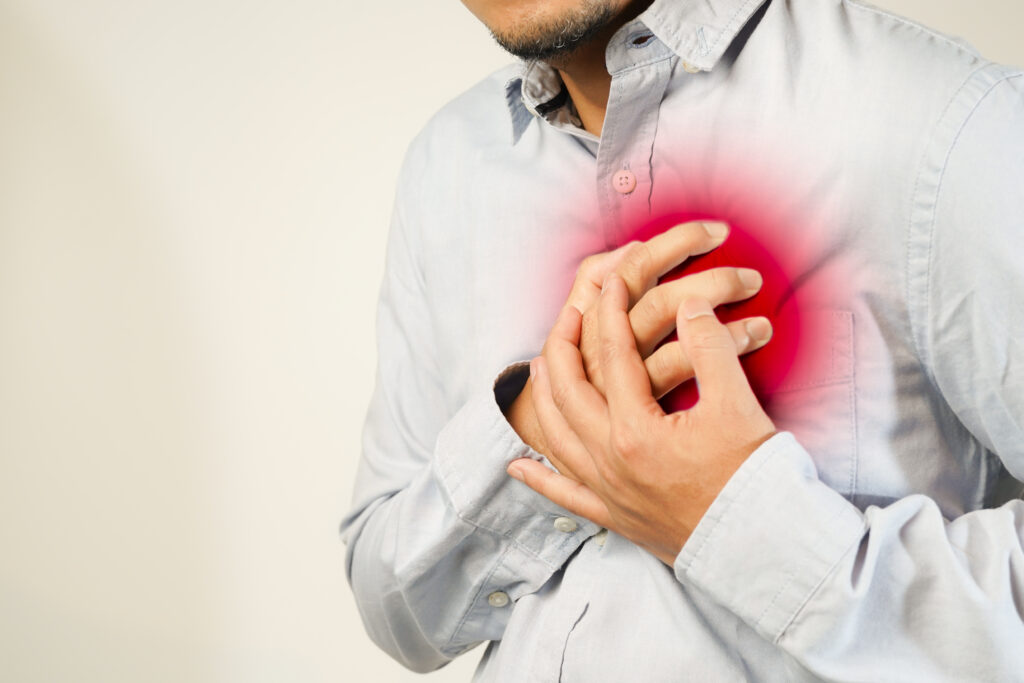 These Silent Heart Attack Symptoms May Start a Month Before – Don’t Overlook Them - articlebasket.com