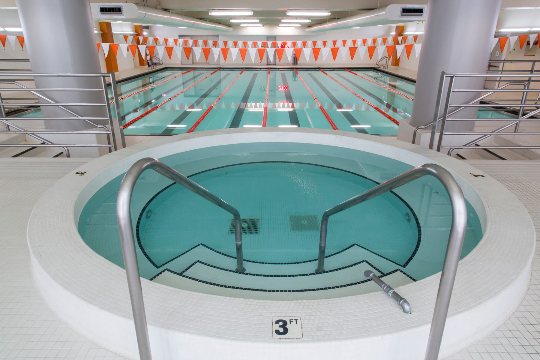 Youth Aquatics at Illinois Center - Lakeshore Sport & Fitness