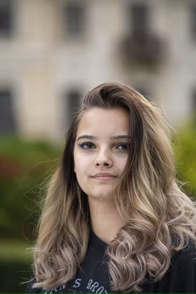 Linda Flores Profile Picture