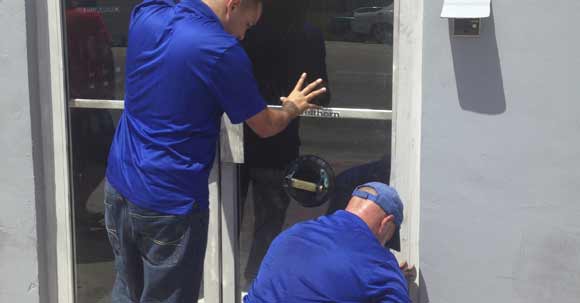 Miami’s Best Commercial & Storefront Glass Repair Services