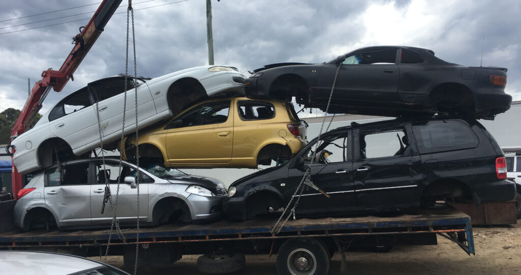 S**** Car Removal Toronto | Junk Car Removal | Cash For Cars