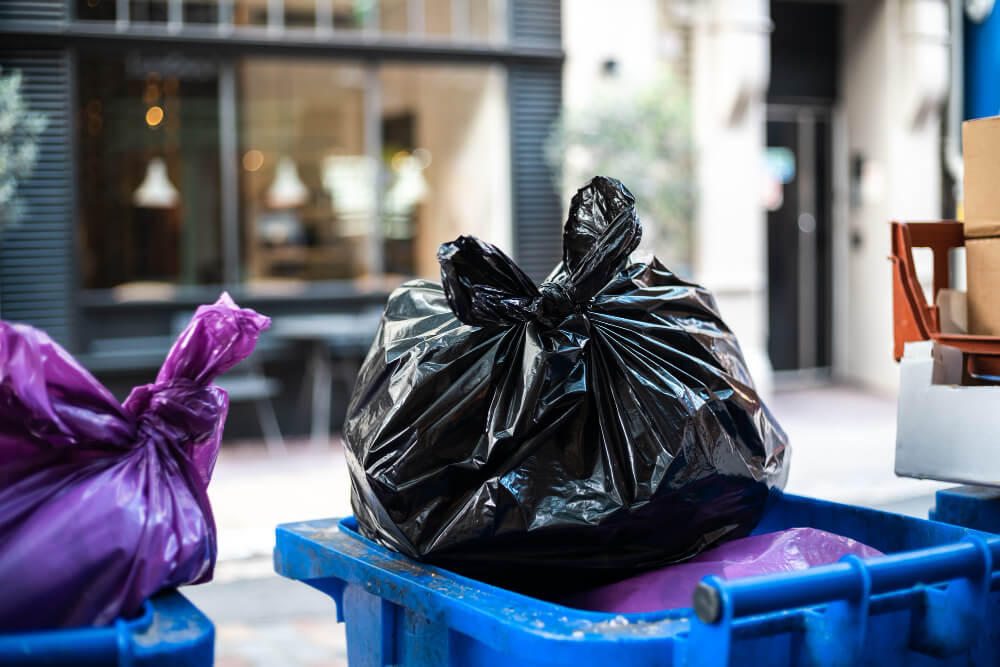 Trusted Trash Bag Suppliers in UAE | Eco-Friendly Waste Solutions