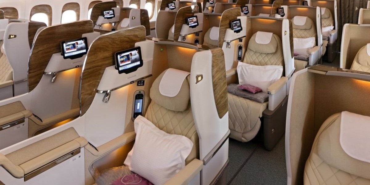 Emirates Business Class: Luxury, Comfort, and Smart Booking Tips