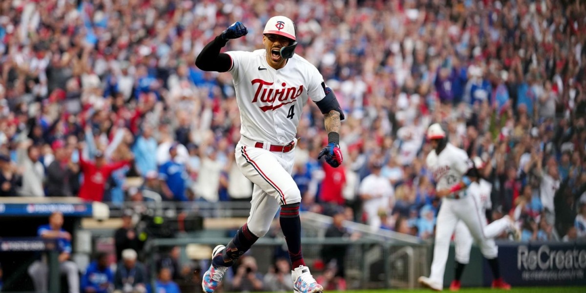 Over-all Twins Draft League, Initially-Spherical 3rd Spherical, Online games 3 & 4: A lot of singles inside your nea