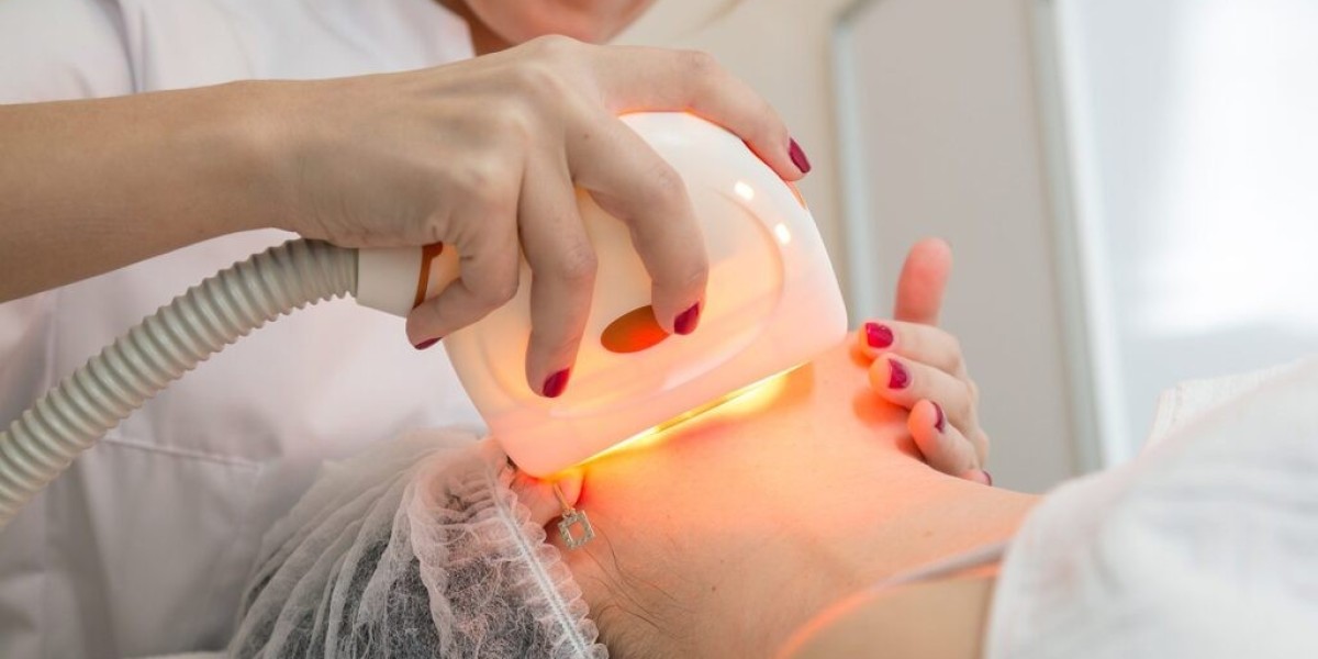 Vitiligo Treatment with NBUVB Phototherapy - Dr. Praneeth Skin Hair Laser Clinic