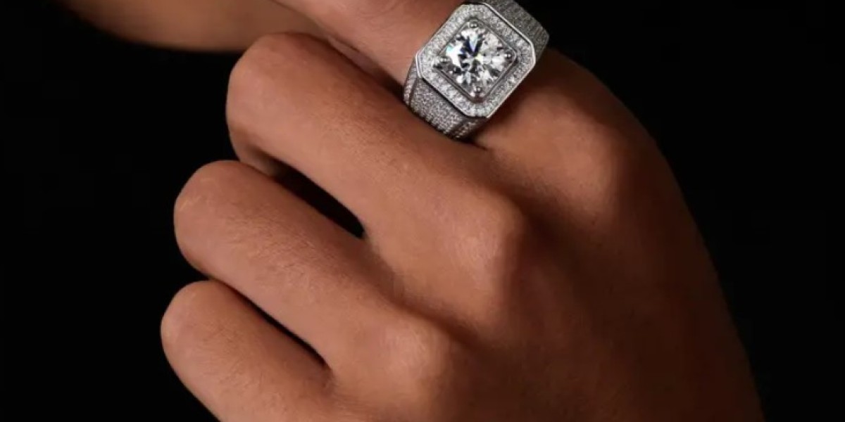 Exploring the Best Moissanite Mens Rings for Style and Elegance