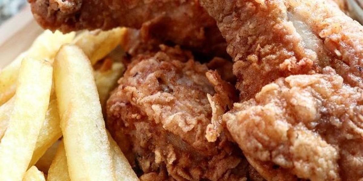 Spicy vs Mild Chicken Broast in Karachi: Which One Do Karachiites Prefer?