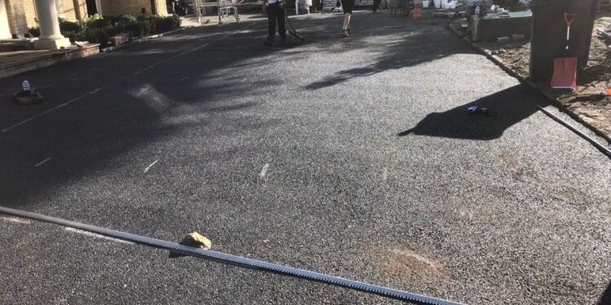Upgrade Your Home with Expert Resin Driveway Installers in Farnham