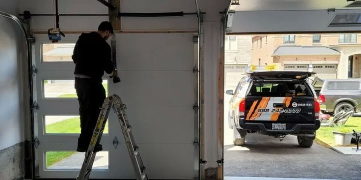 Emergency Garage Door Repair in San Bernardino, CA: What to Do When It Can’t Wait